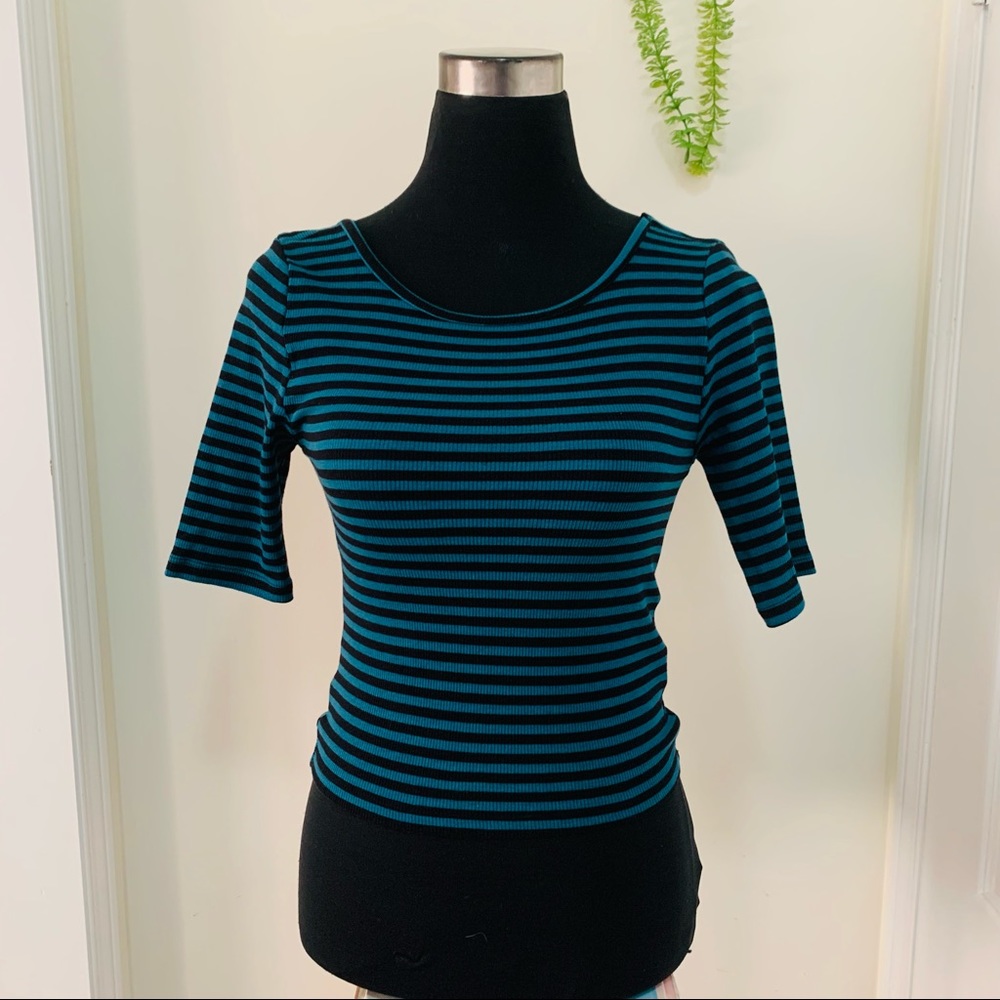 Forever21 Rugby Ribbed Stripes Deep Back Cut Crop Top Size Large - Picture 4 of 11